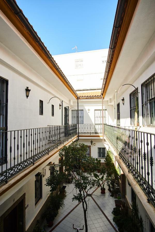 Escoberos Courtyard Duplex By Valcambre Lägenhet Sevilla Exteriör bild
